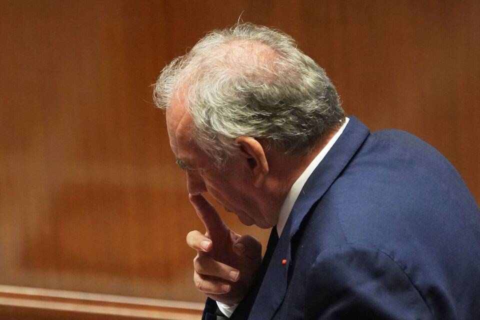 Frankreichs Premier stellt Vertrauensfrage