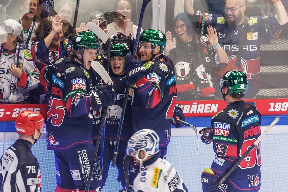 Eisbären Berlin - Dresdner Eislöwen Eisbären Berlin - Dresdner Eislöwen