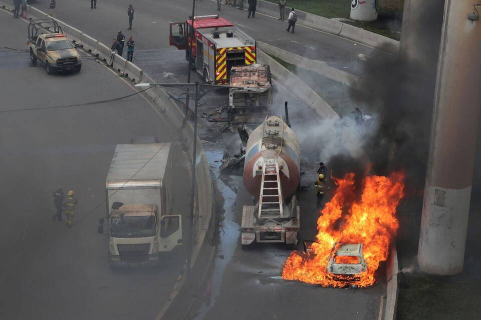 Explosion von Tankwagen in Mexiko