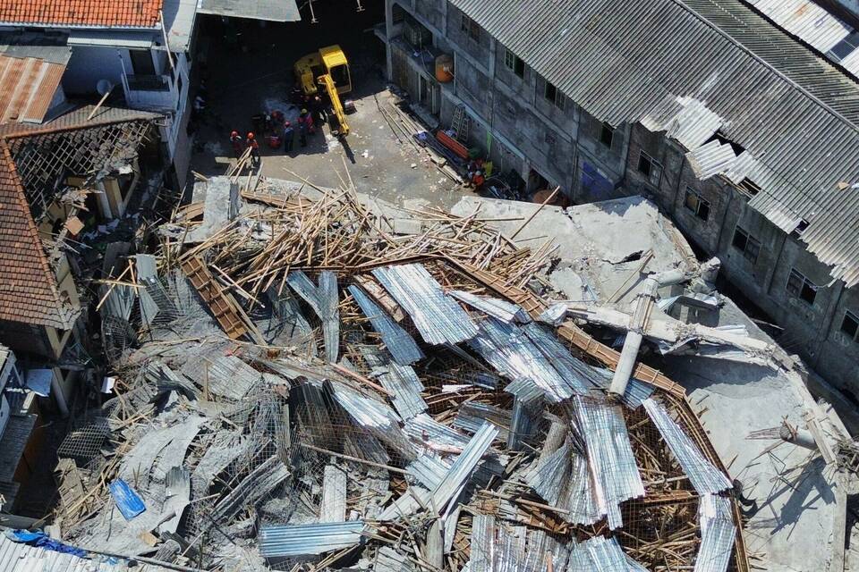 Internat in Indonesien eingestürzt