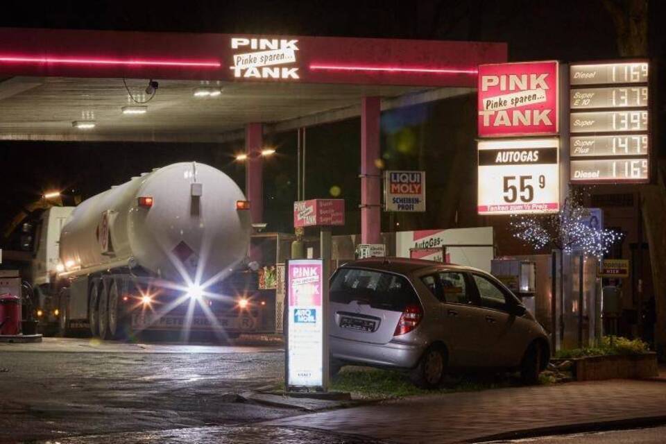 Freie Tankstelle