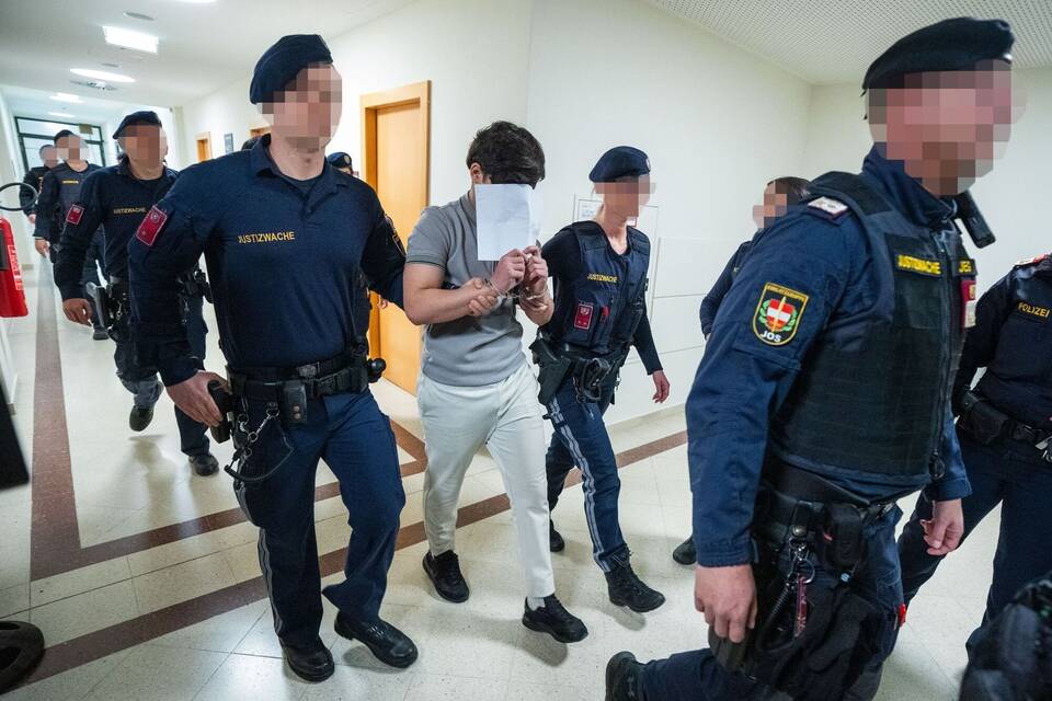 Prozess in Wien um Missbrauch einer Lehrerin Prozess in Wien um Missbrauch einer Lehrerin
