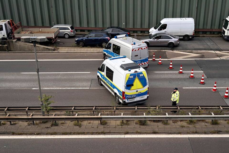 A100 und A113 in Berlin wegen Polizeieinsatz gesperrt