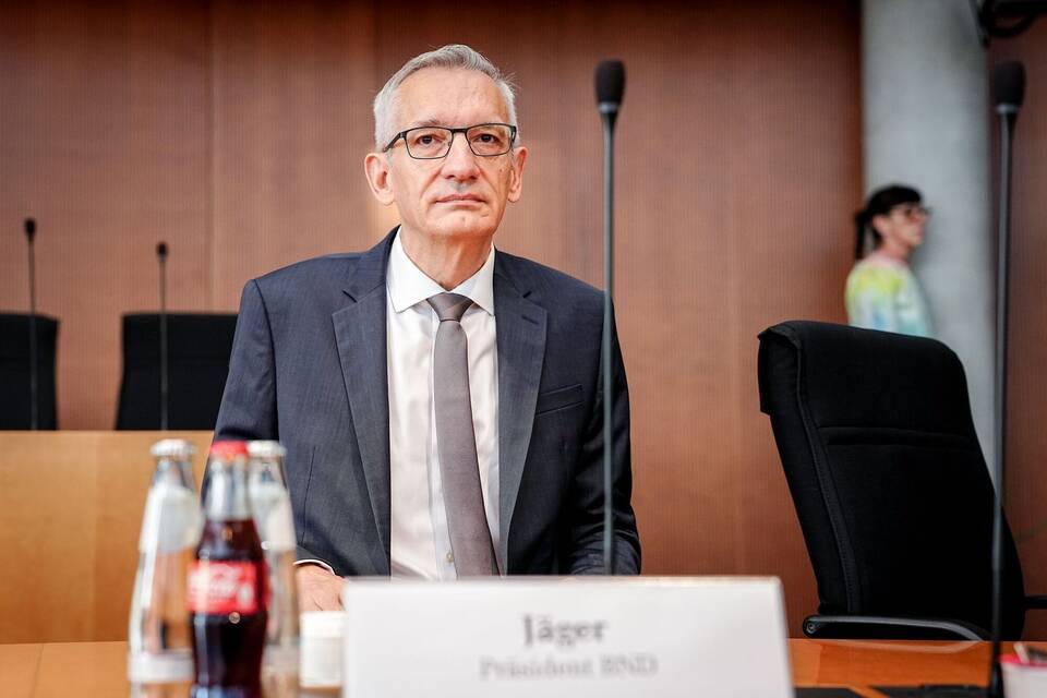 Öffentliche Anhörung der Präsidenten der Nachrichtendienste