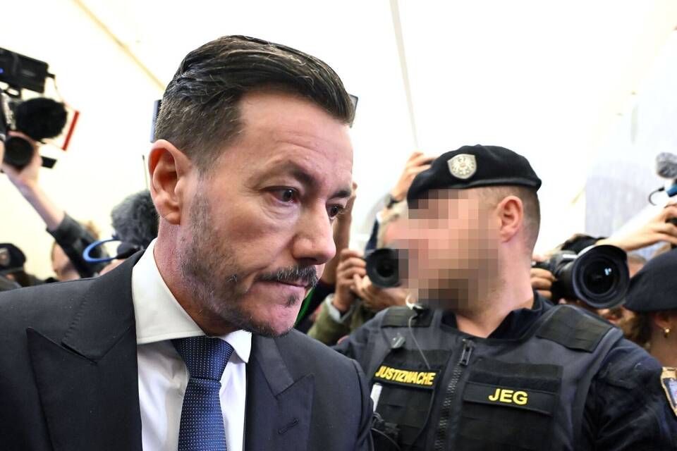 Zwei Jahre Haft für Ex-Milliardär René Benko Zwei Jahre Haft für Ex-Milliardär René Benko