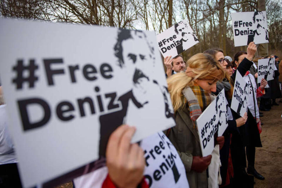 Pressefreiheit auch in Demokratien unter Druck Pressefreiheit auch in Demokratien unter Druck