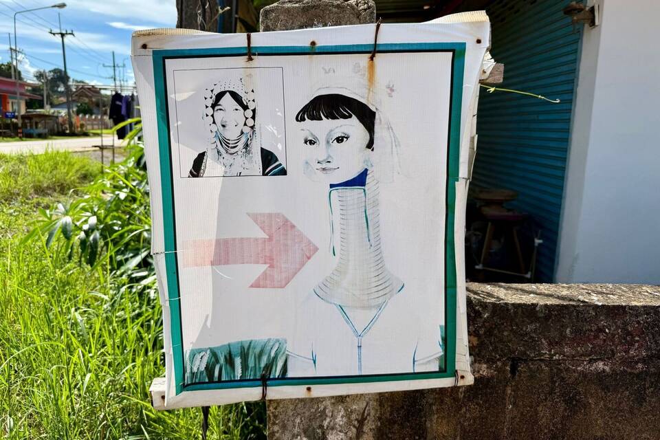 Langhalsfrauen - «Long Neck Karen» - im Norden Thailands