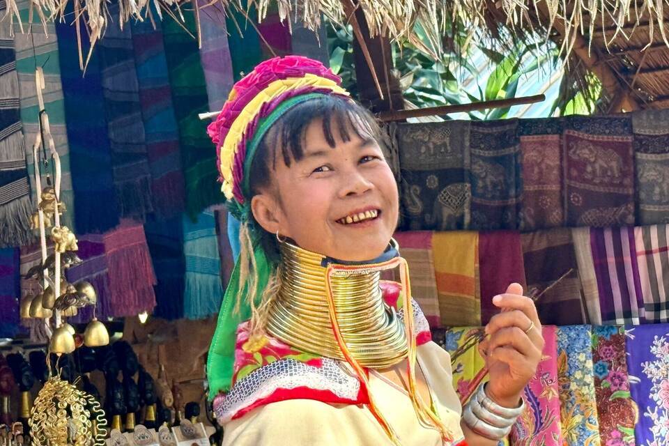 Langhalsfrauen - «Long Neck Karen» - im Norden Thailands