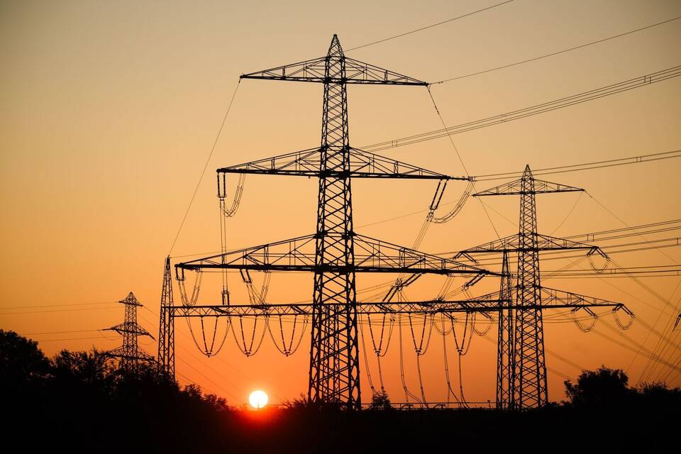 Hochspannungsleitungen Hochspannungsleitungen