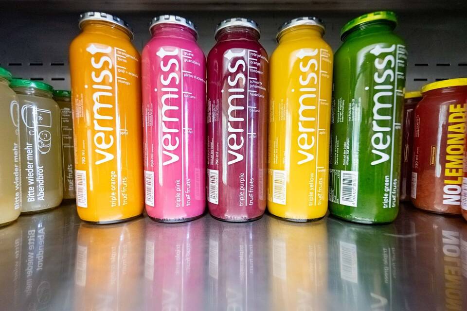 Vermisstensuche auf Smoothie-Flaschen