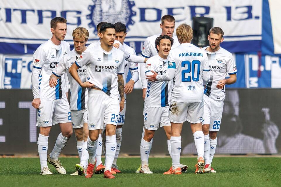 1. FC Magdeburg - SC Paderborn 07 1. FC Magdeburg - SC Paderborn 07