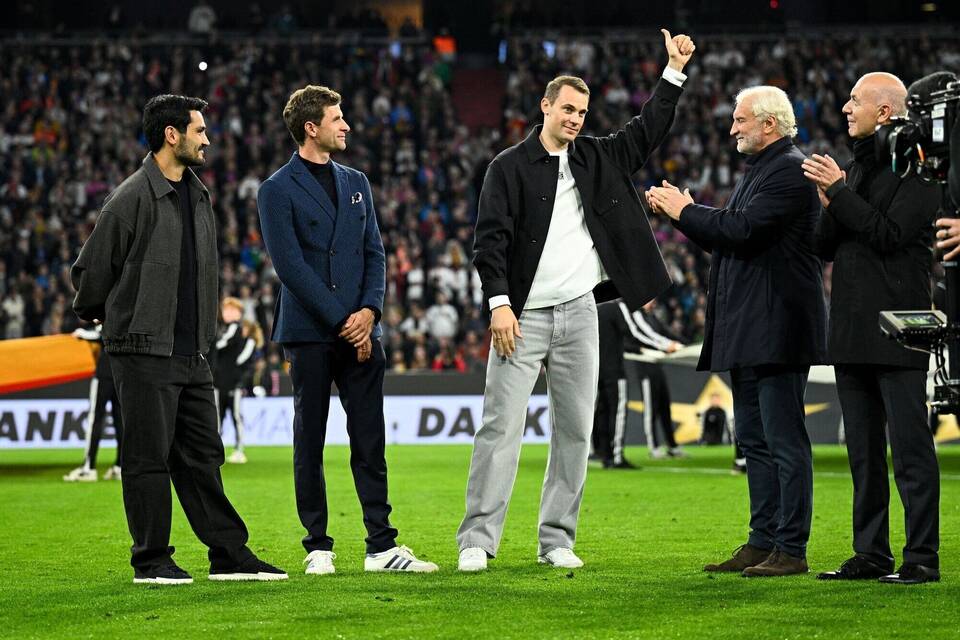 Manuel Neuer und Rudi Völler