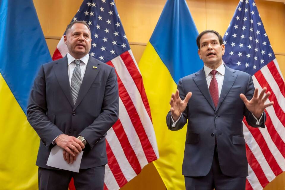 Ukraine-Krieg - Treffen in Genf zu US-Friedensplan