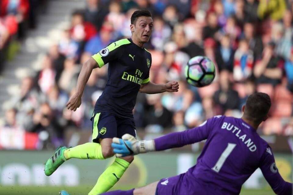 Mesut Özil Mesut Özil