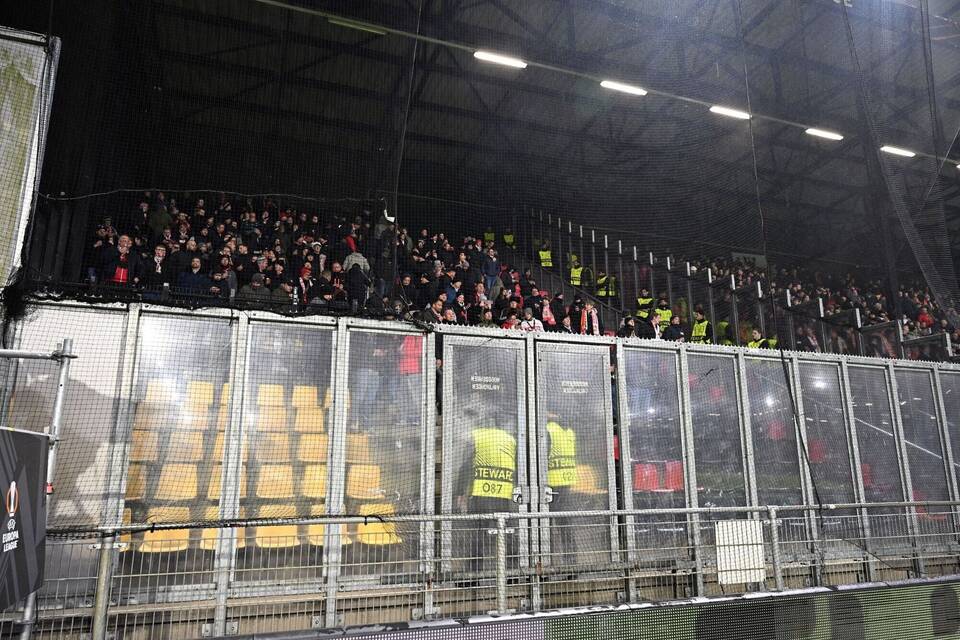 Go Ahead Eagles Deventer - VfB Stuttgart
