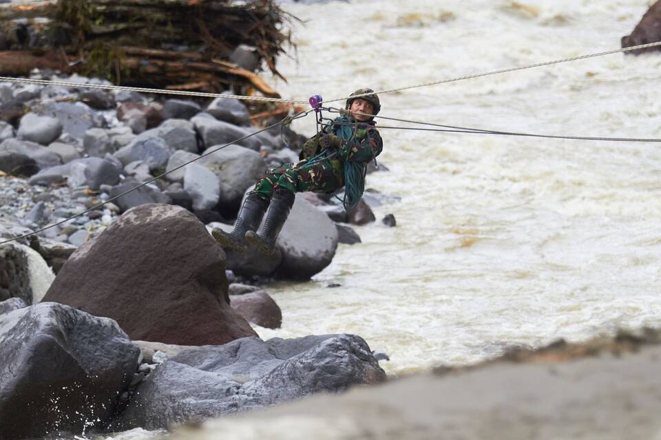 Überschwemmungen in Indonesien