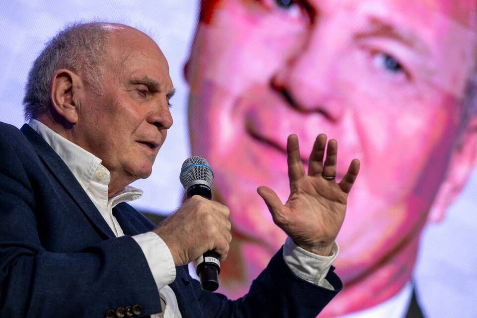 Uli Hoeneß spricht auf Kongress „Sport Marke Medien“