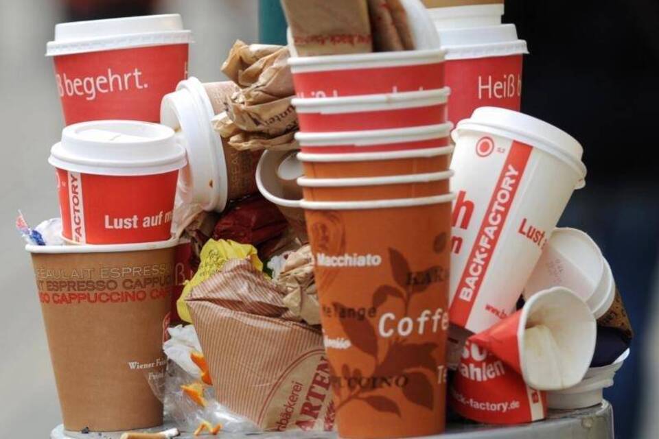 Einweg-Kaffeebecher Einweg-Kaffeebecher