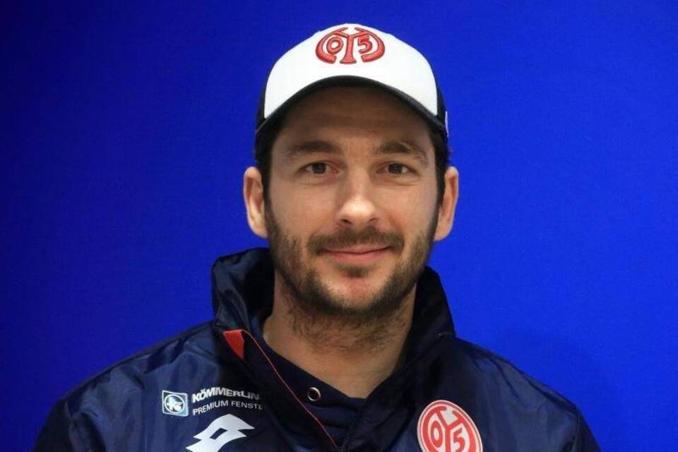 Sandro Schwarz Sandro Schwarz