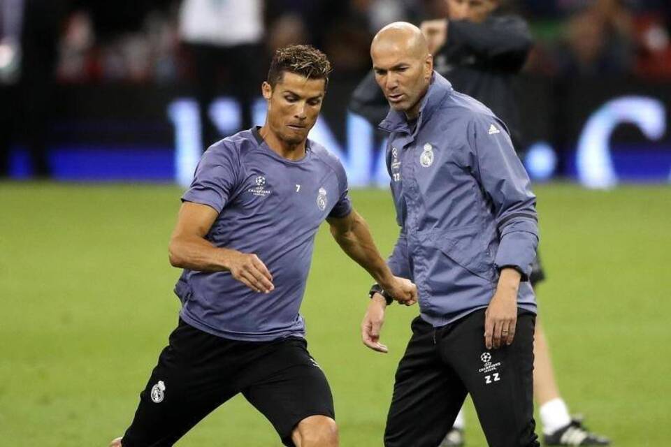 Cristiano Ronaldo und Zinedine Zidane Cristiano Ronaldo und Zinedine Zidane