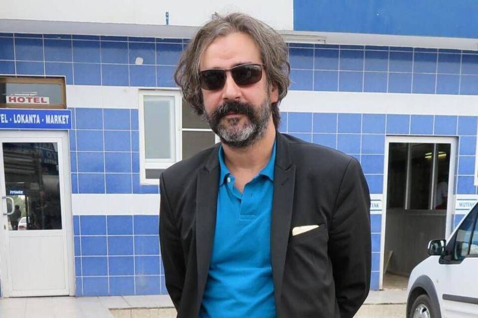 Deniz Yücel