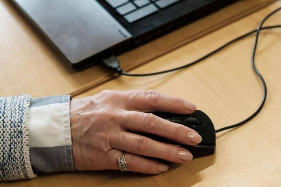 Seniorin am PC Seniorin am PC