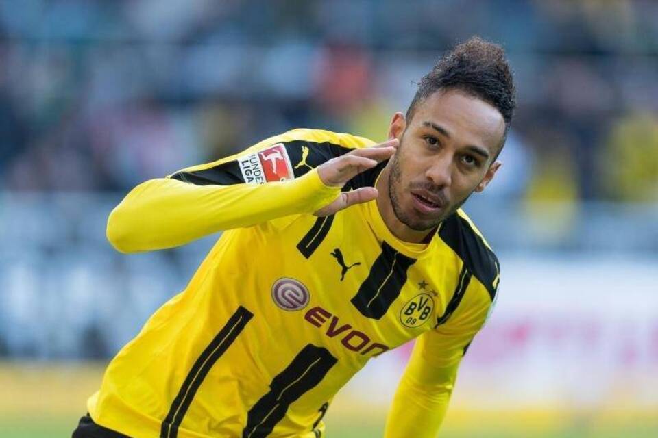 Pierre-Emerick Aubameyang Pierre-Emerick Aubameyang