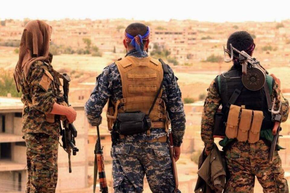 Kämpfer der SDF