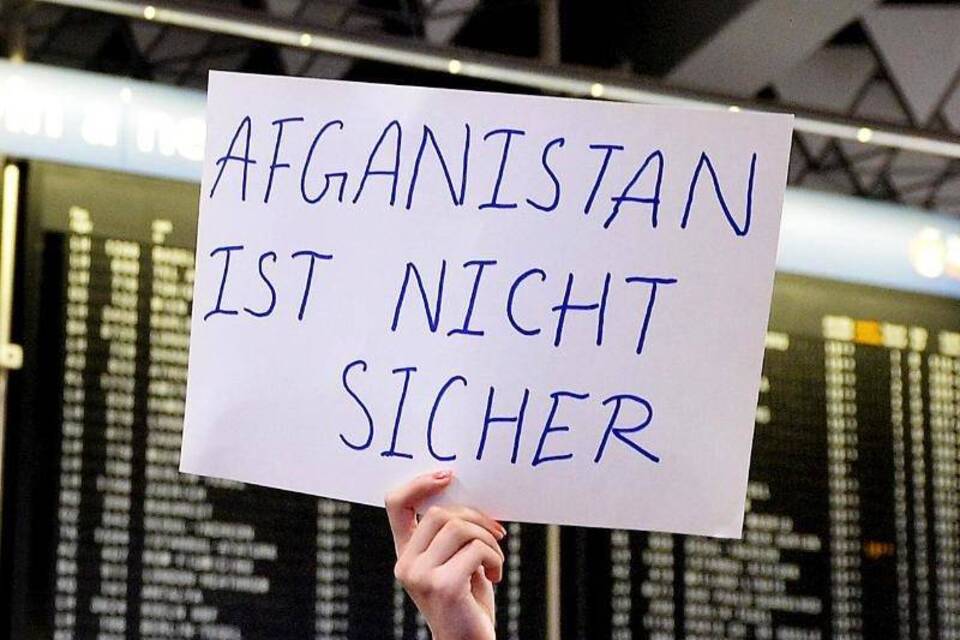 Demonstration gegen Abschiebung nach Afghanistan
