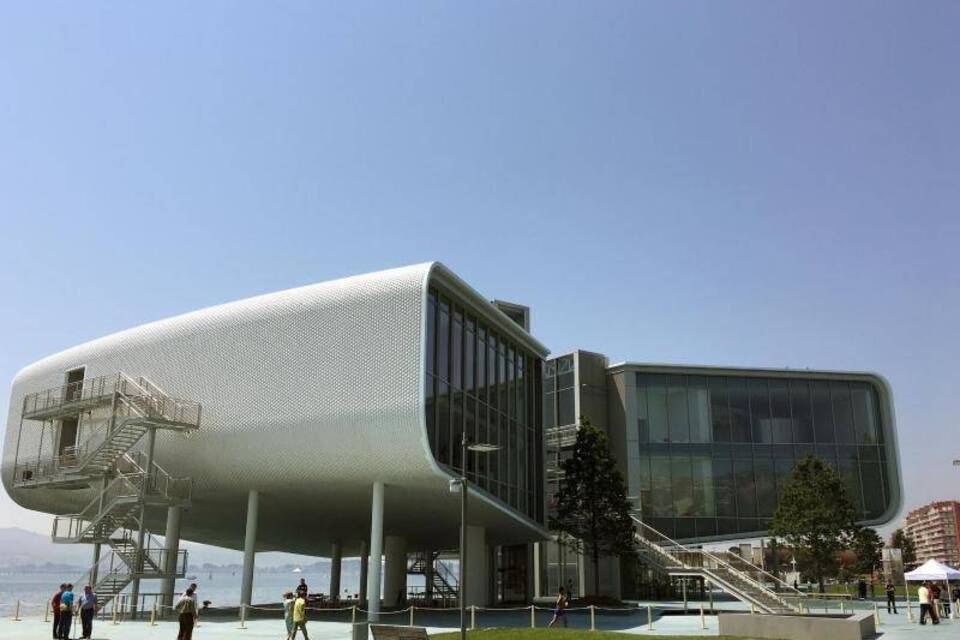 Renzo Pianos «fliegendes Gebäude»