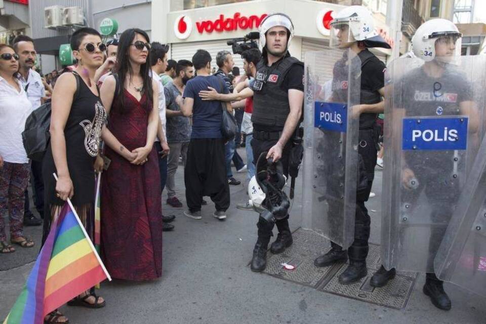 Gay Pride Parade in Istanbul