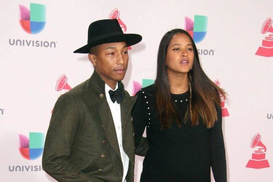 Pharrell Williams & Helen Lasichanh