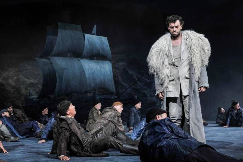 Theaterstück «Fliegender Holländer» Theaterstück «Fliegender Holländer»
