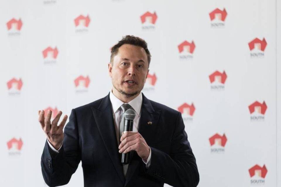 Elon Musk Elon Musk