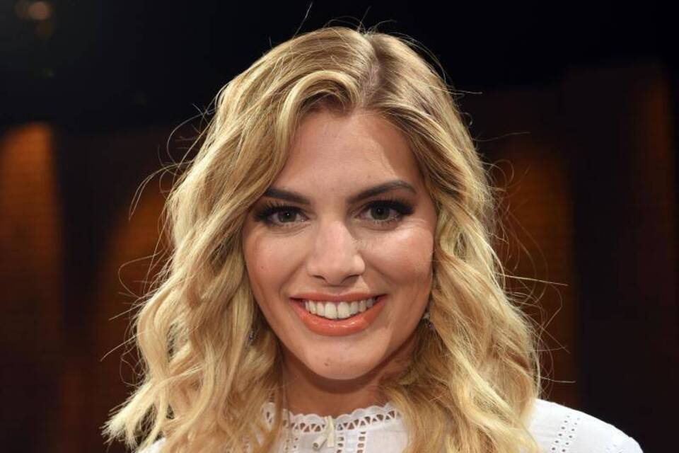 Angelina Kirsch Angelina Kirsch