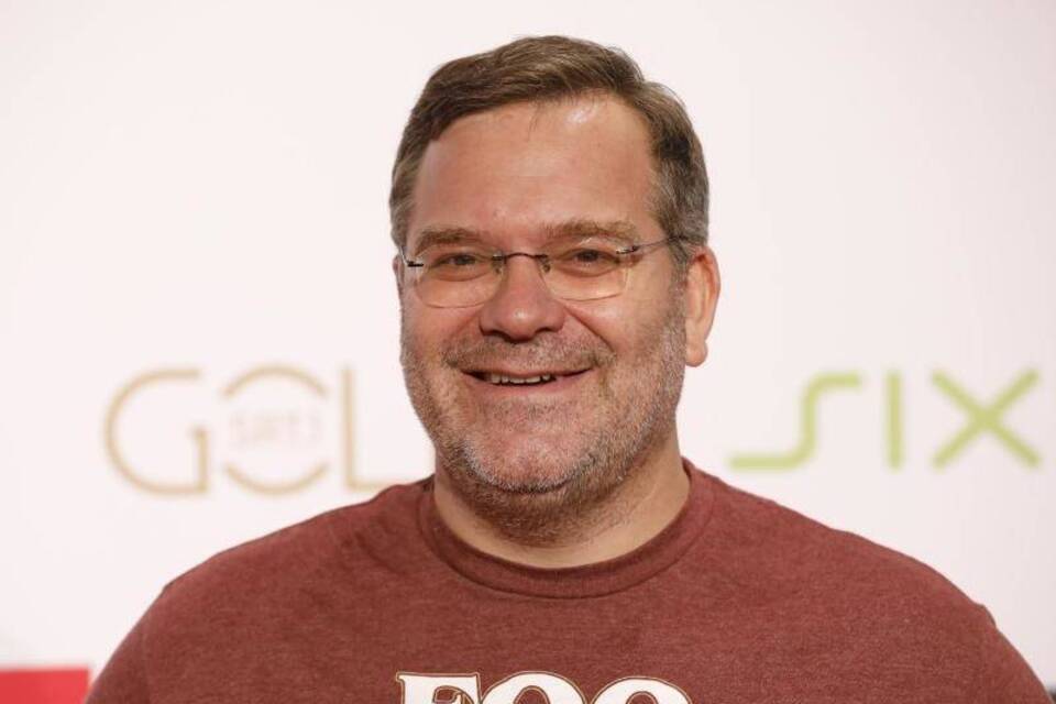 Elton Elton