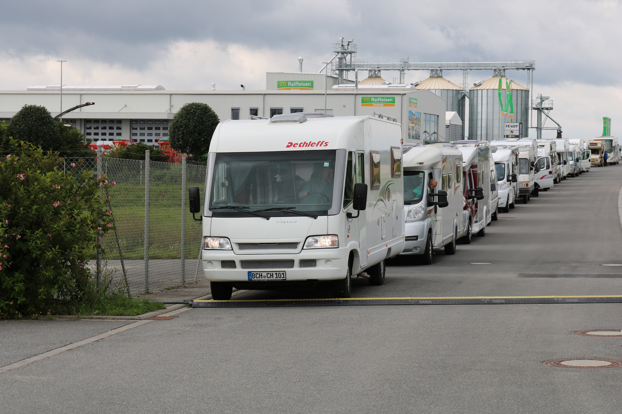Wohnmobil-Weltrekord Walldürn - die Fotogalerie - Fotogalerien - RNZ Wohnmobil-Weltrekord Walldürn - die Fotogalerie - Fotogalerien - RNZ