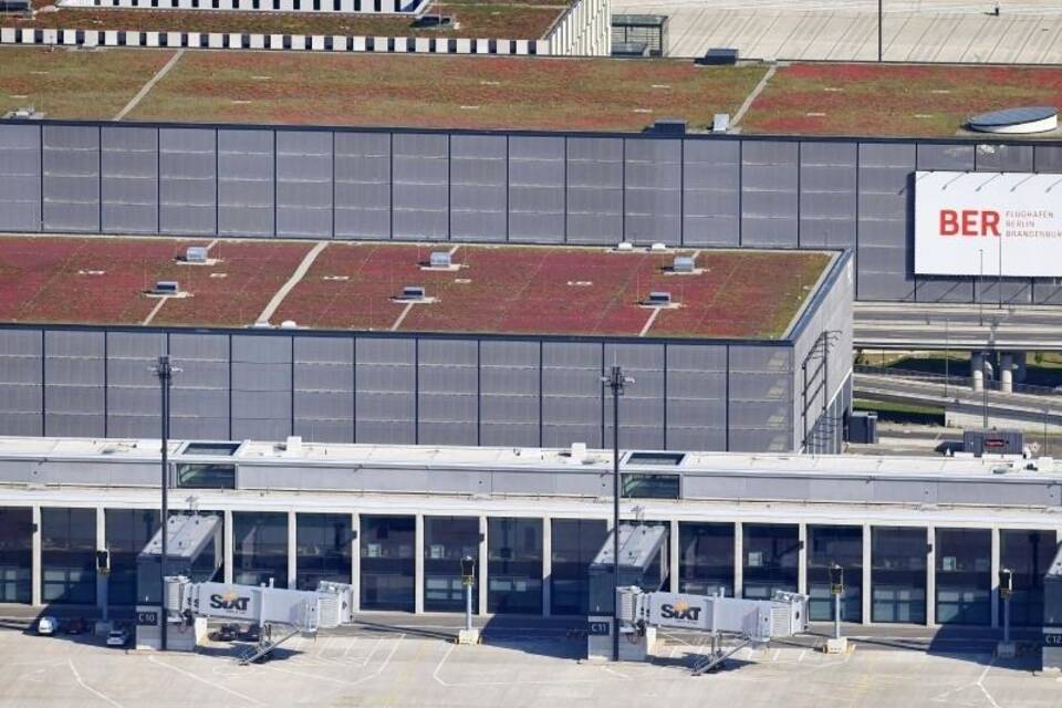 Hauptstadtflughafen BER Hauptstadtflughafen BER