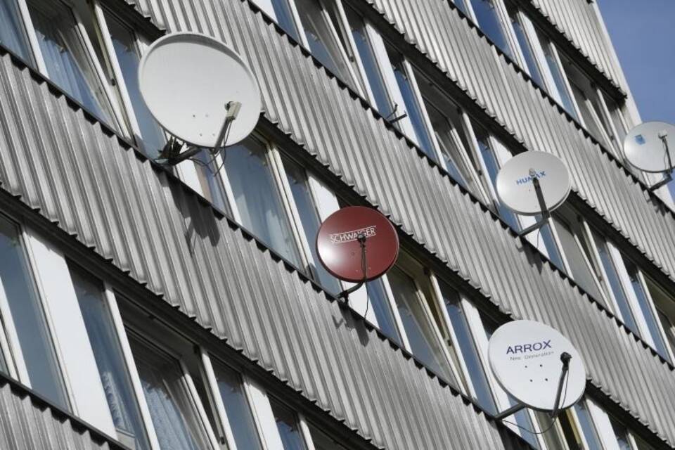 Satellitenschüsseln Satellitenschüsseln