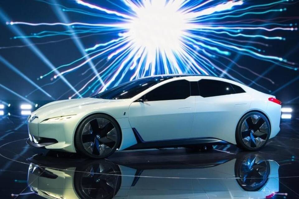 IAA-BMW IAA-BMW