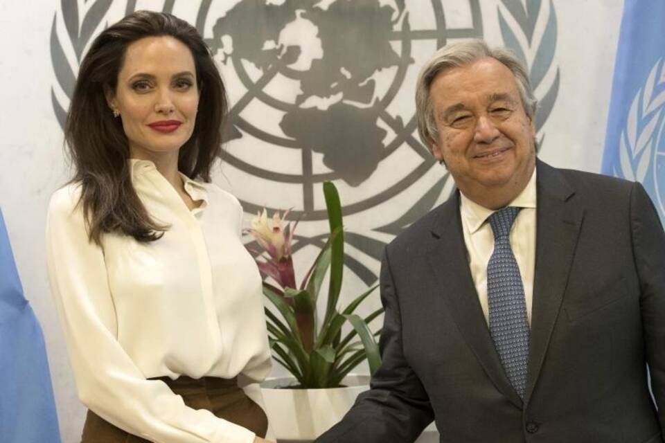 Angelina Jolie + Antonio Guterres