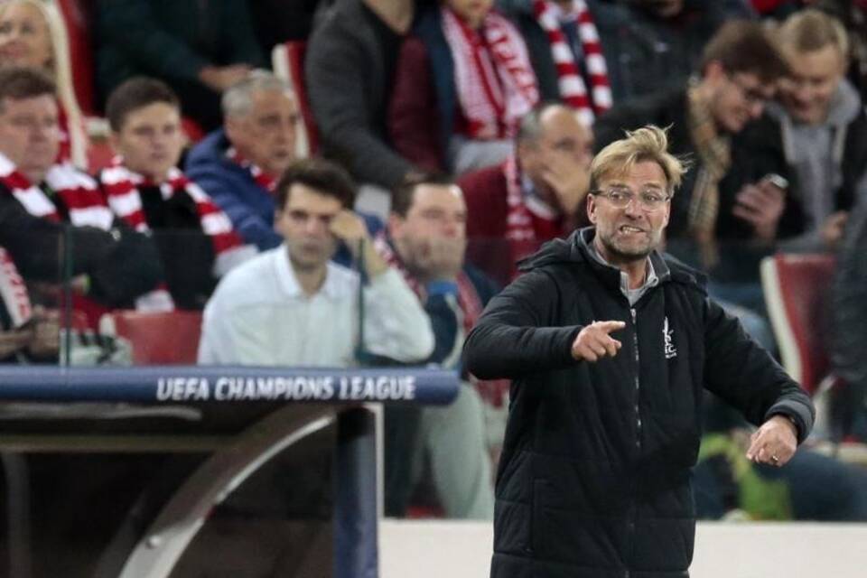 Liverpool-Coach