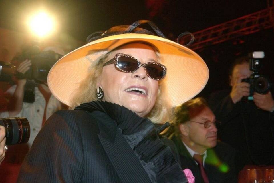 Gabriele Henkel Gabriele Henkel