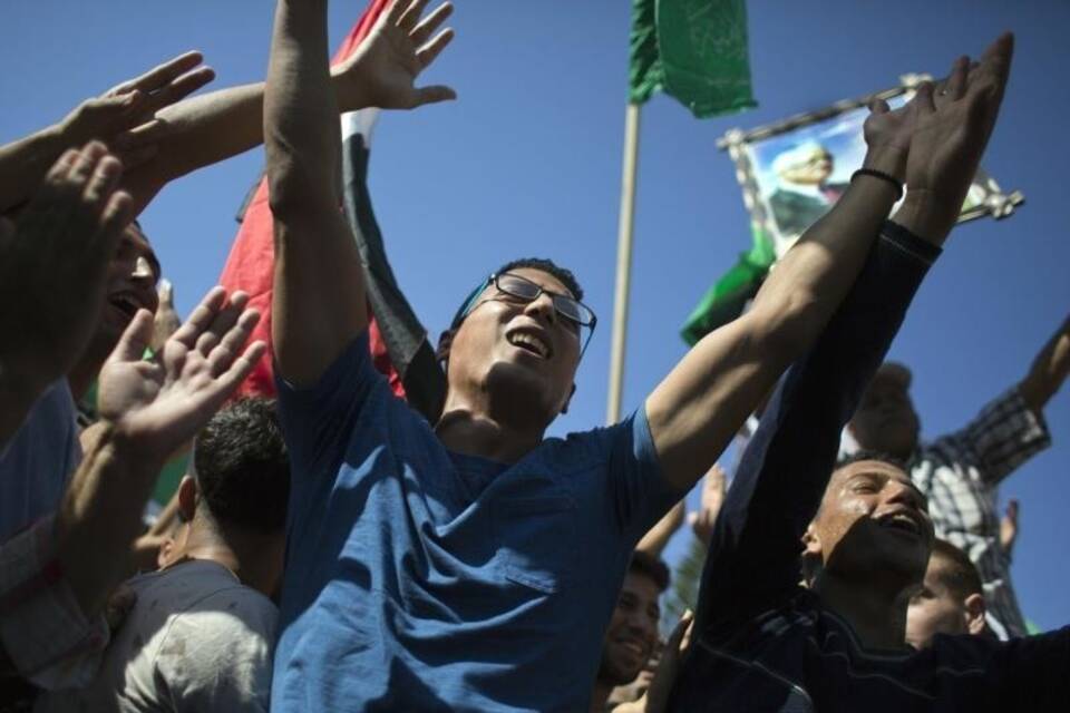 Feiernde Palästinenser
