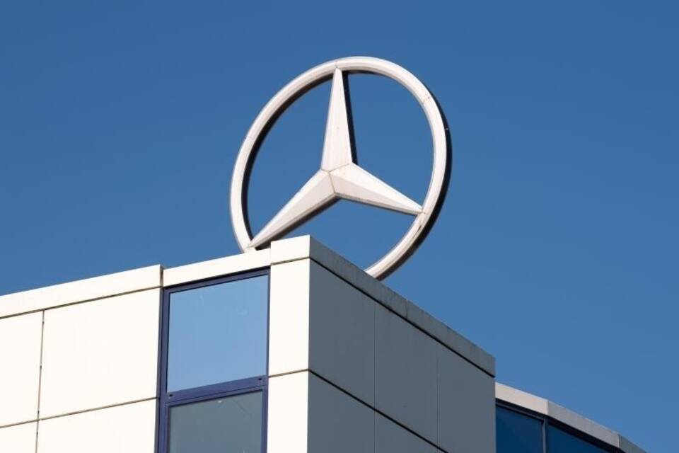 Mercedes-Benz Mercedes-Benz