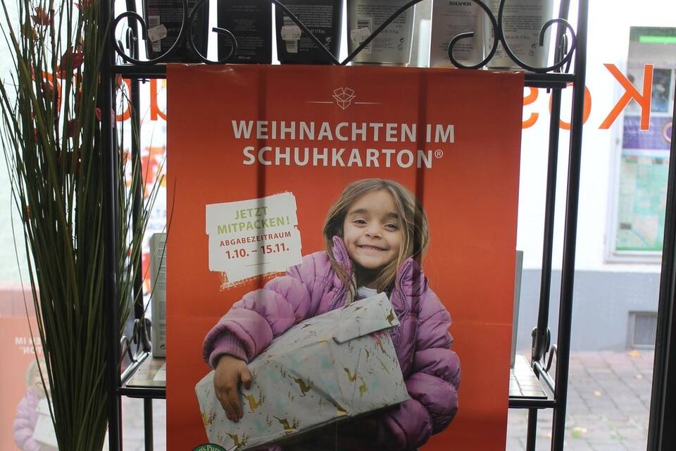 Aktion Weihnachten im Schuhkarton: In kleinen Päckchen Freude schenken 