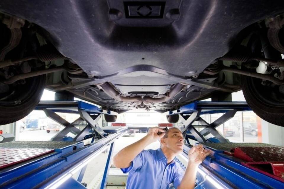 TÜV TÜV