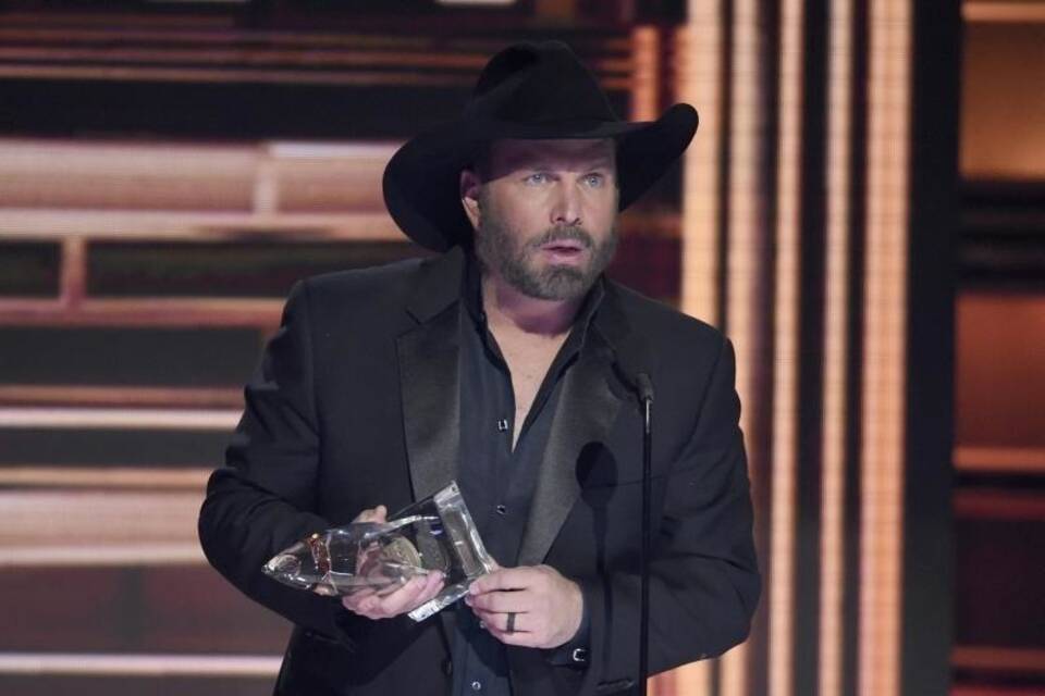 Garth Brooks Garth Brooks