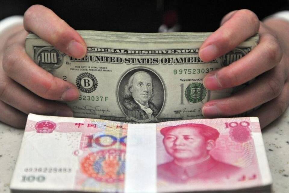 Yuan und Dollar