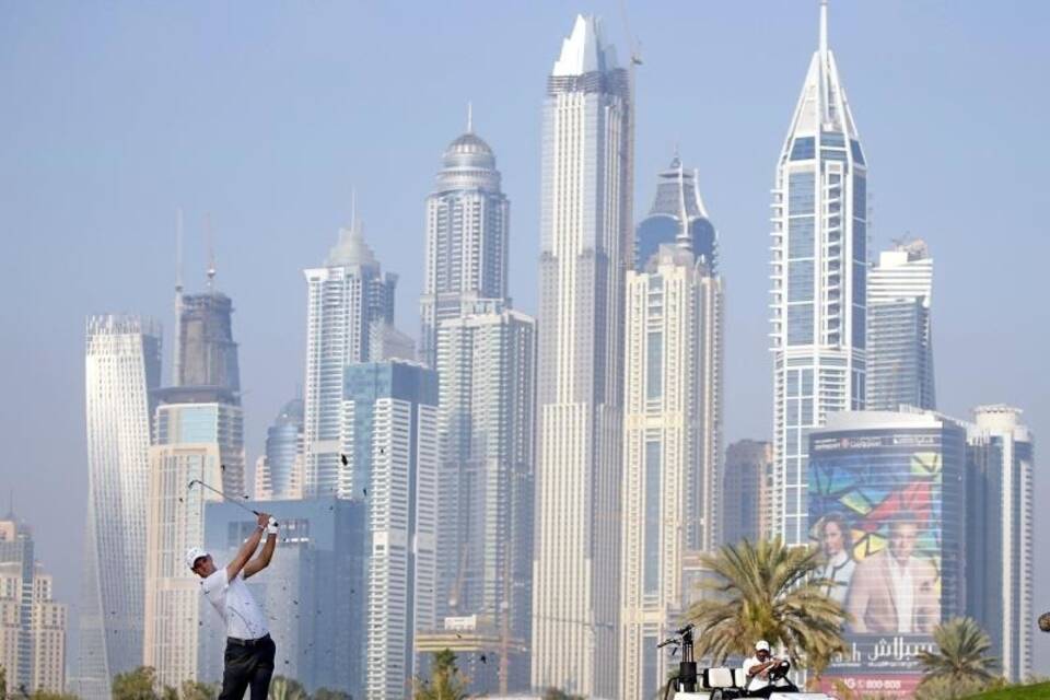 «Race to Dubai» «Race to Dubai»